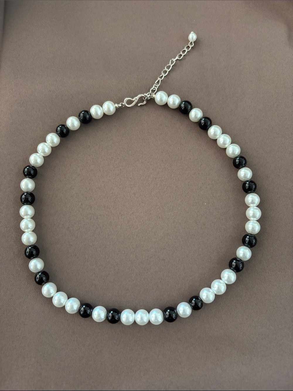 Black & White Faux Pearl Beaded Necklace with Adjustable Chain